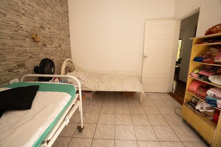 Casa à venda com 160m², 3 quartos e 2 vagas Casa à venda com 160m², 3 quartos e 2 vagasQuarto 2