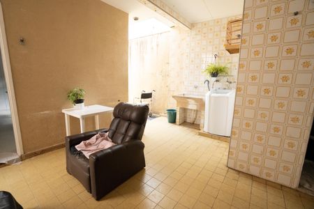 Casa à venda com 160m², 3 quartos e 2 vagas Casa à venda com 160m², 3 quartos e 2 vagasÁrea de Serviço