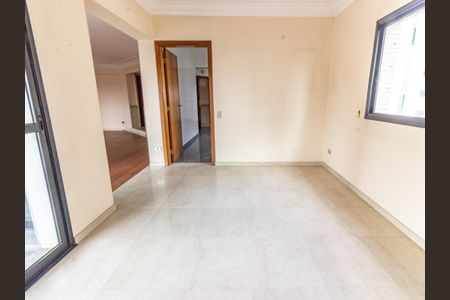 Apartamento à venda com 234m², 4 quartos e 4 vagas Apartamento à venda com 234m², 4 quartos e 4 vagasSala de Jantar