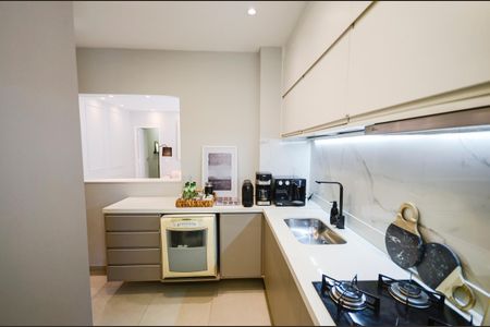 Apartamento à venda com 90m², 2 quartos e 2 vagasCozinha