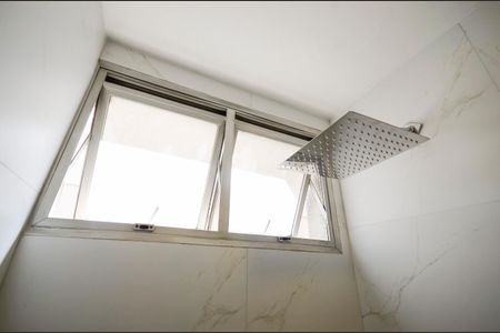 Apartamento à venda com 90m², 2 quartos e 2 vagasBanheiro da Suíte