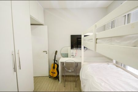 Apartamento à venda com 90m², 2 quartos e 2 vagasQuarto