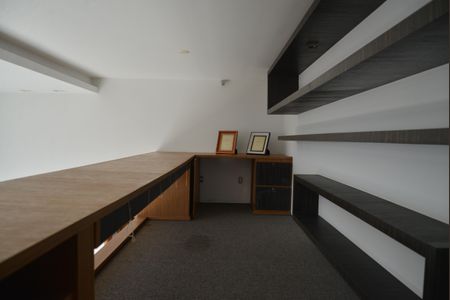 Apartamento à venda com 280m², 3 quartos e 4 vagasMesanino