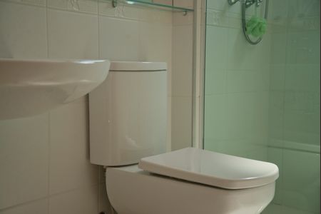 Apartamento à venda com 280m², 3 quartos e 4 vagasBanheiro da Suíte 2