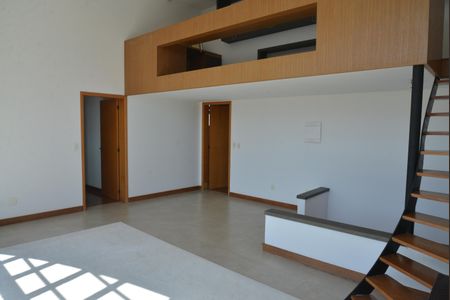 Apartamento à venda com 280m², 3 quartos e 4 vagasSala