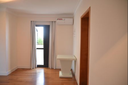 Apartamento à venda com 280m², 3 quartos e 4 vagasQuarto Suite 1