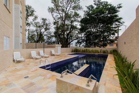 Apartamento à venda com 37m², 2 quartos e sem vaga Apartamento à venda com 37m², 2 quartos e sem vagaÁrea Comum - Piscina