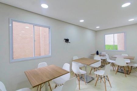 Apartamento à venda com 37m², 2 quartos e sem vaga Apartamento à venda com 37m², 2 quartos e sem vagaÁrea Comum - Salão de Festas