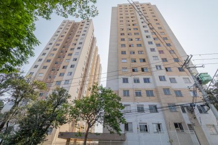 Apartamento à venda com 37m², 2 quartos e sem vaga Apartamento à venda com 37m², 2 quartos e sem vagaFachada