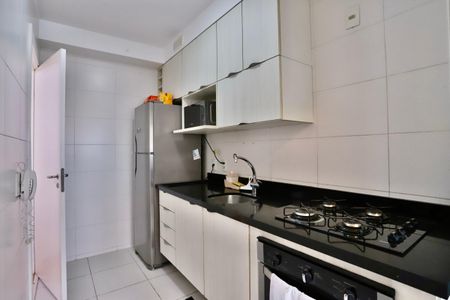 Apartamento à venda com 64m², 2 quartos e 1 vaga Apartamento à venda com 64m², 2 quartos e 1 vagaCozinha