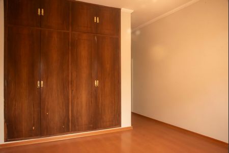 Casa à venda com 125m², 3 quartos e 2 vagasQuarto 1