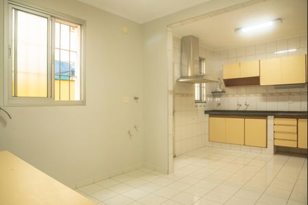 Casa à venda com 125m², 3 quartos e 2 vagasCopa/Cozinha