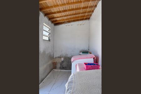 Casa à venda com 450m², 4 quartos e 4 vagas Casa à venda com 450m², 4 quartos e 4 vagasLavanderia