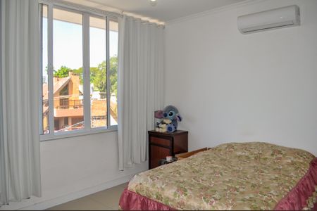 Casa à venda com 450m², 4 quartos e 4 vagas Casa à venda com 450m², 4 quartos e 4 vagasQuarto 3