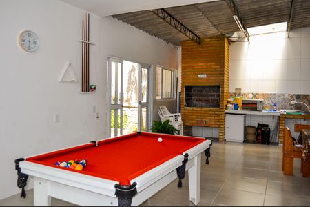 Casa à venda com 450m², 4 quartos e 4 vagas Casa à venda com 450m², 4 quartos e 4 vagasÁrea comum