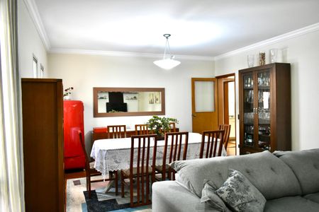 Apartamento à venda com 160m², 4 quartos e 2 vagas Apartamento à venda com 160m², 4 quartos e 2 vagasSala