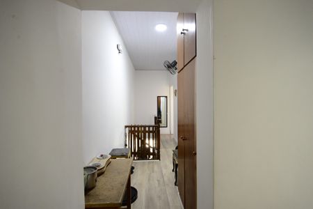 Casa à venda com 180m², 4 quartos e 1 vagaCorredor