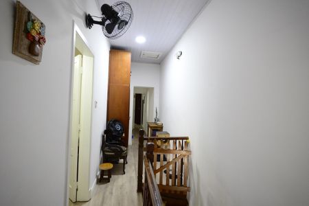 Casa à venda com 180m², 4 quartos e 1 vagaCorredor