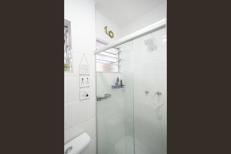 Casa à venda com 180m², 4 quartos e 1 vagaBanheiro