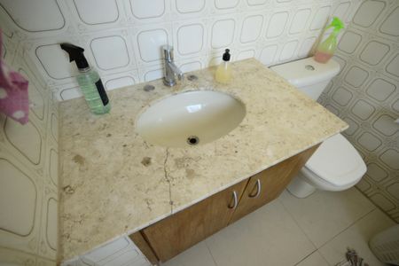 Casa à venda com 180m², 4 quartos e 1 vagaSuíte