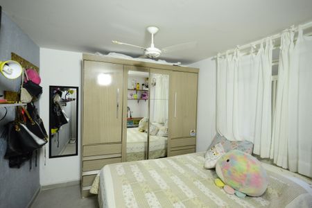 Casa à venda com 180m², 4 quartos e 1 vagaQuarto de Serviço