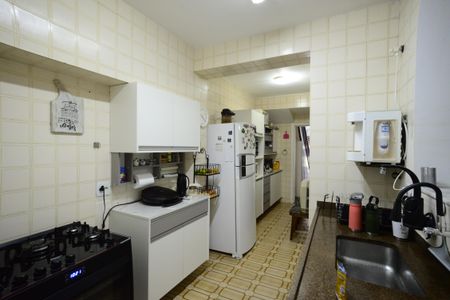 Casa à venda com 180m², 4 quartos e 1 vagaCozinha
