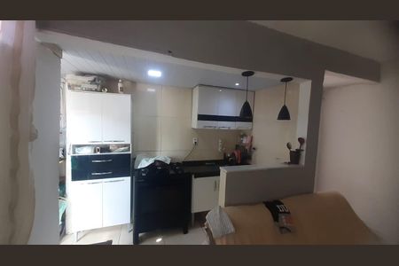 Apartamento à venda com 26m², 3 quartos e sem vaga Apartamento à venda com 26m², 3 quartos e sem vagaCozinha