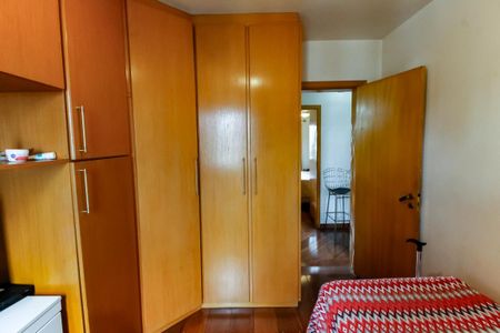 Apartamento à venda com 96m², 3 quartos e 2 vagas Apartamento à venda com 96m², 3 quartos e 2 vagasQuarto 2 - Armários