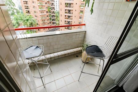 Apartamento à venda com 96m², 3 quartos e 2 vagas Apartamento à venda com 96m², 3 quartos e 2 vagasVaranda da Sala
