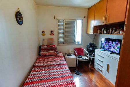 Apartamento à venda com 96m², 3 quartos e 2 vagas Apartamento à venda com 96m², 3 quartos e 2 vagasQuarto 2