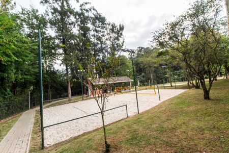 Casa de condomínio à venda com 360m², 4 quartos e 4 vagas Casa de condomínio à venda com 360m², 4 quartos e 4 vagasQuadra Esportiva
