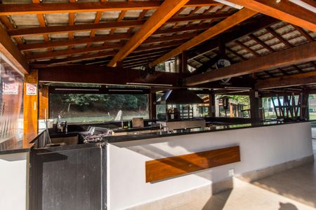 Casa de condomínio à venda com 360m², 4 quartos e 4 vagas Casa de condomínio à venda com 360m², 4 quartos e 4 vagasÁrea gourmet