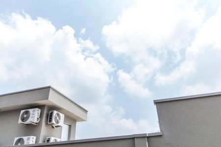 Casa de condomínio à venda com 360m², 4 quartos e 4 vagas Casa de condomínio à venda com 360m², 4 quartos e 4 vagasVista do Quarto 3