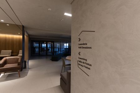 Studio à venda com 28m², 1 quarto e sem vaga Studio à venda com 28m², 1 quarto e sem vagaÁrea comum