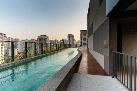Studio à venda com 28m², 1 quarto e sem vaga Studio à venda com 28m², 1 quarto e sem vagaÁrea comum