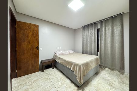 Casa à venda com 67m², 2 quartos e 1 vagaquarto 2