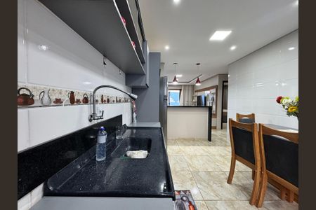 Casa à venda com 67m², 2 quartos e 1 vagaCozinha