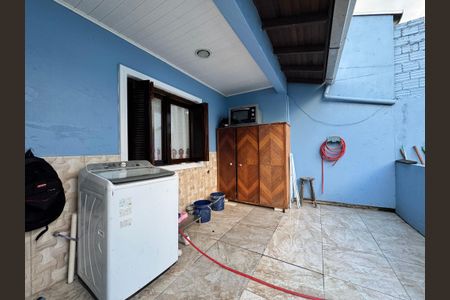 Casa à venda com 67m², 2 quartos e 1 vagaÁrea de Serviço