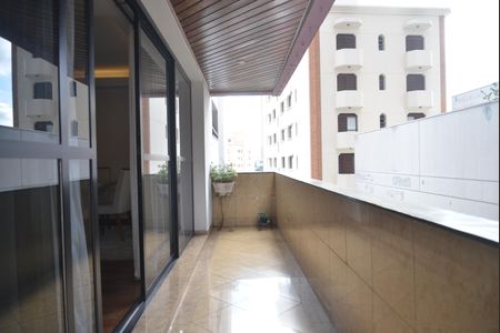 Apartamento à venda com 136m², 3 quartos e 2 vagasVista Sala