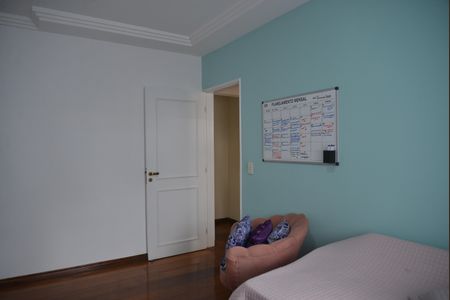 Apartamento à venda com 136m², 3 quartos e 2 vagasQuarto 2