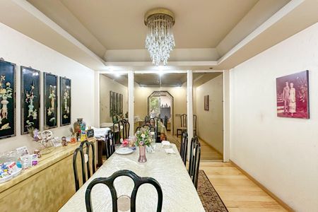 Apartamento à venda com 300m², 4 quartos e 4 vagas Apartamento à venda com 300m², 4 quartos e 4 vagasSala de Jantar
