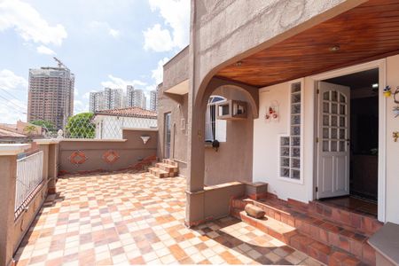 Casa à venda com 446m², 7 quartos e 4 vagas Casa à venda com 446m², 7 quartos e 4 vagasSacada