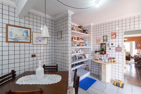 Casa à venda com 446m², 7 quartos e 4 vagas Casa à venda com 446m², 7 quartos e 4 vagasCozinha