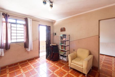 Casa à venda com 446m², 7 quartos e 4 vagas Casa à venda com 446m², 7 quartos e 4 vagasEdícula