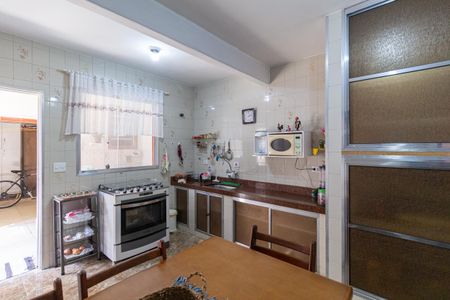 Casa à venda com 446m², 7 quartos e 4 vagas Casa à venda com 446m², 7 quartos e 4 vagasEdícula