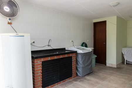 Casa à venda com 165m², 3 quartos e 4 vagasÁrea de Serviço