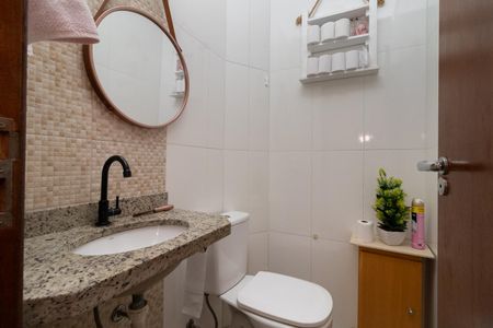 Casa à venda com 165m², 3 quartos e 4 vagasLavabo 1