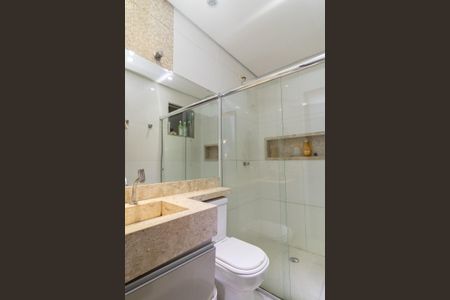 Casa à venda com 165m², 3 quartos e 4 vagasBanheiro