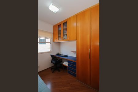 Casa de condomínio à venda com 115m², 3 quartos e 2 vagasQuarto 3