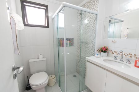 Apartamento à venda com 79m², 3 quartos e 2 vagas Apartamento à venda com 79m², 3 quartos e 2 vagasBanheiro da suíte